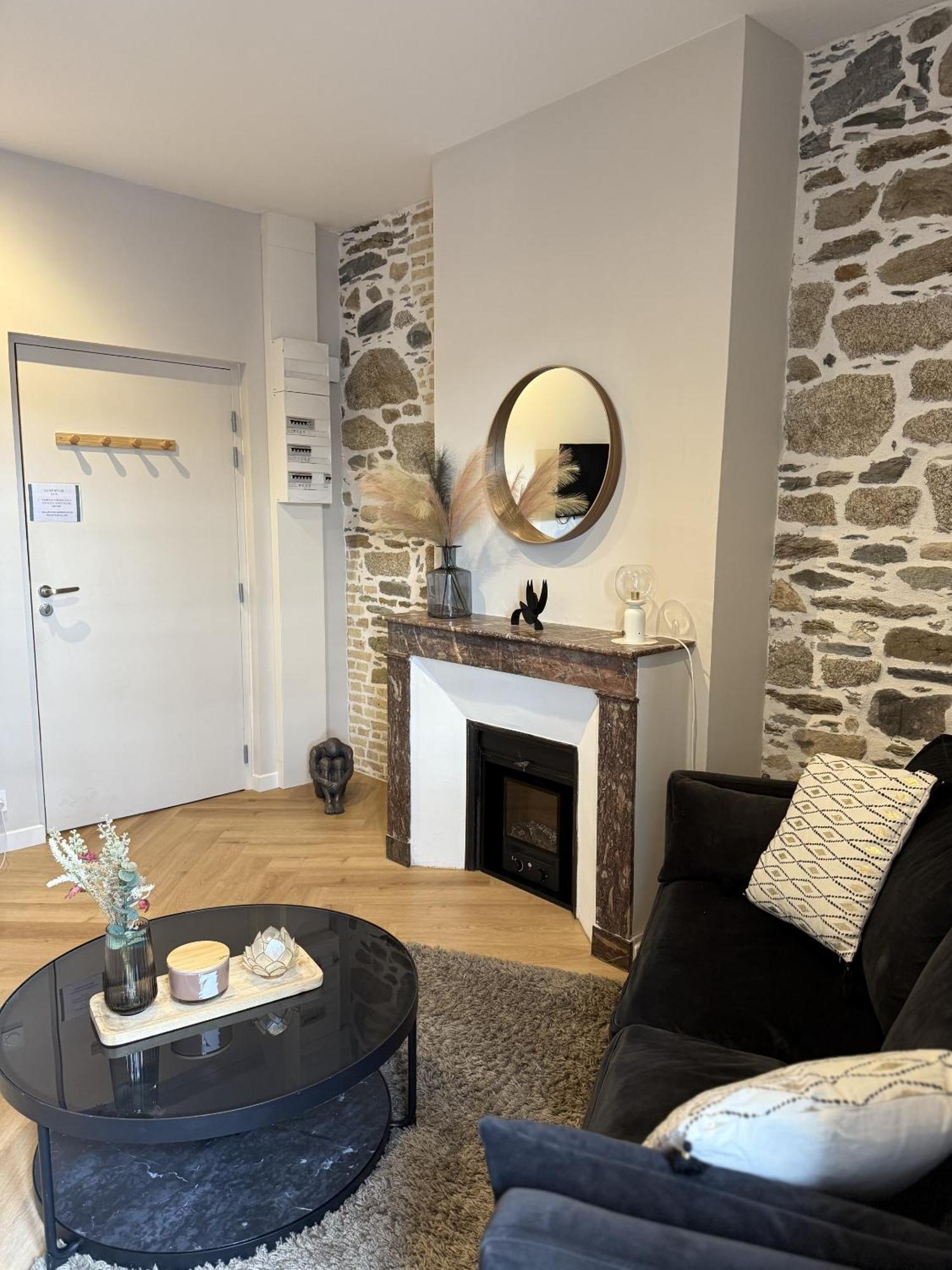 Les Apparts De Leon Landerneau Exterior foto